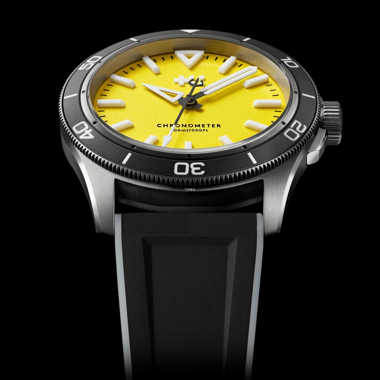 Christopher Ward,C60 41mm,41mm,Titanium,Ceramic,Yellow,Automatic,56hours,Sapphire,Crystal Glass,C60,C60-41C3H31T0KY0-RKW