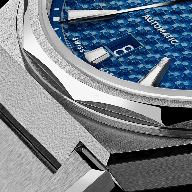 Christopher Ward,The Twelve 40mm,40mm,Stainless Steel,Blue,Automatic,Day,38hours,C12,C12-40ADA1-S00B0-RB