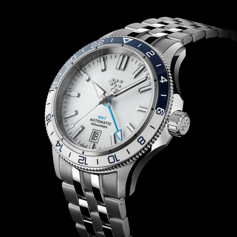 Christopher Ward,C60 40mm,40mm,Stainless Steel,White,Automatic,Day,Dule Time,GMT,C60,C60-40AGM31S0BW0-RBB