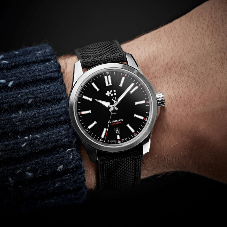 Christopher Ward,C63 39mm,39mm,Stainless Steel,Black,Automatic,Day,38hours,C63,C63-39ADA3-S00K2-HK