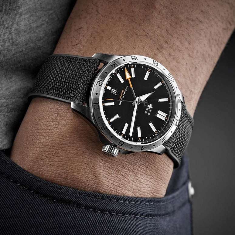 Christopher Ward,C63 39mm,39mm,Stainless Steel,Black,Automatic,Day,Dule Time,C63,C63-39AGM3-S00K2-HK