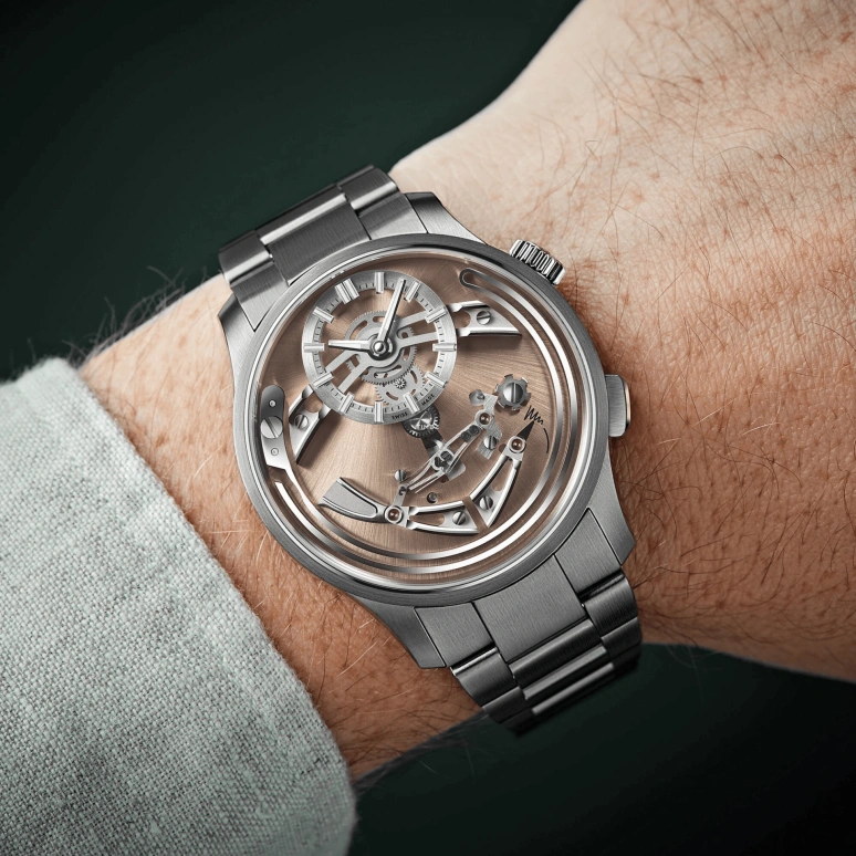 Christopher Ward,C1 41mm,41mm,Titanium,Salmon,Automatic,Hour Strike,Function Selector,C01,C01-41APT0-T00A0-B0