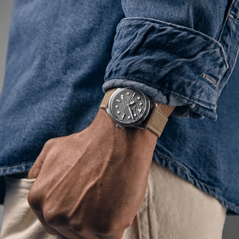 Christopher Ward,C65 38mm,38mm,Stainless Steel,Grey,Automatic,38hours,Sapphire,Crystal Glass,C65,C65-38A3H4-S00G0-WC