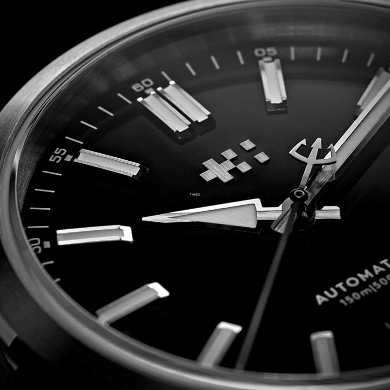 Christopher Ward,C63 36mm,36mm,Stainless Steel,Black,Automatic,Day,38hours,C63,C63-36ADA3-S00K1-B1