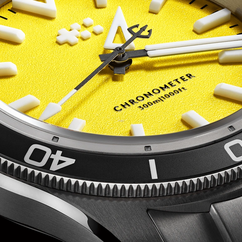 Christopher Ward,C60 41mm,41mm,Titanium,Ceramic,Yellow,Automatic,56hours,Sapphire,Crystal Glass,C60,C60-41C3H31T0KY0-RKW