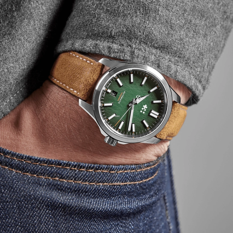 Christopher Ward,C63 39mm,39mm,Stainless Steel,Green,Automatic,Day,38hours,C63,C63-39ADA3-S00V1-VC