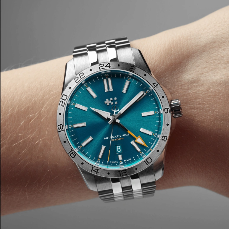 Christopher Ward,C63 39mm,39mm,Stainless Steel,Blue,Automatic,Day,Dule Time,C63,C63-39AGM3-S00B4-B1