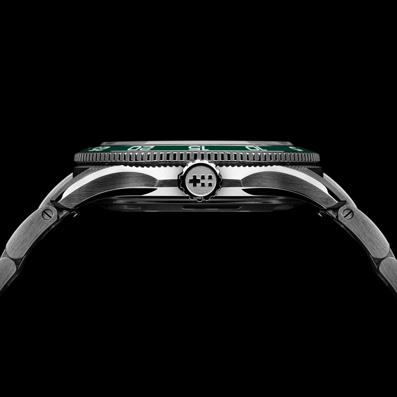 Christopher Ward,C60 40mm,40mm,Stainless Steel,Green,Automatic,Day,38hours,C60,C60-40ADA31S0VV0-B0