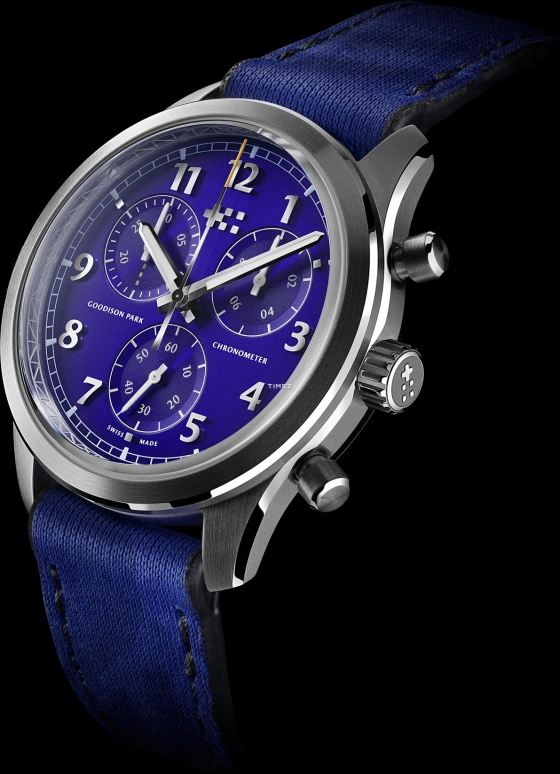 Christopher Ward,C63 39mm,39mm,Stainless Steel,Blue,Quartz,Chronograph,27740hours,C63,C63-39QCC3-S00B0-B0