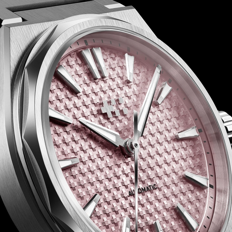 Christopher Ward,The Twelve 36mm,36mm,Stainless Steel,Pink Red,Automatic,38hours,Sapphire,Crystal Glass,C12,C12-36A3H1-S00F0-B0