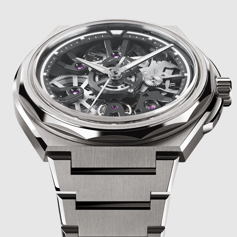 Christopher Ward,The Twelve 41mm,41mm,Titanium,Black,Grey,Automatic,120hours,In-house Caliber,C12,C12-41A5D0-T00K0-B0