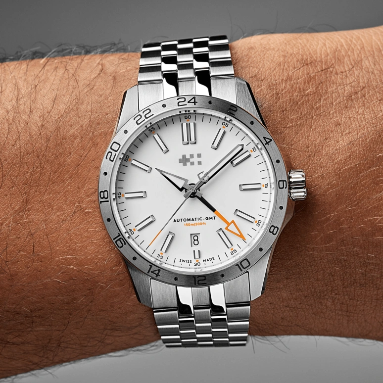 Christopher Ward,C63 39mm,39mm,Stainless Steel,White,Automatic,Day,Dule Time,C63,C63-39AGM3-S00W2-B1