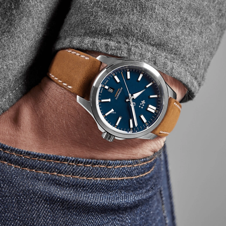 Christopher Ward,C63 39mm,39mm,Stainless Steel,Blue,Automatic,Day,38hours,C63,C63-39ADA3-S00B2-VC