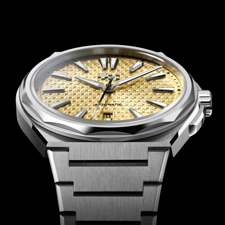 Christopher Ward,The Twelve 40mm,40mm,Stainless Steel,Yellow,Automatic,Day,38hours,C12,C12-40ADA1-S00A0-B0