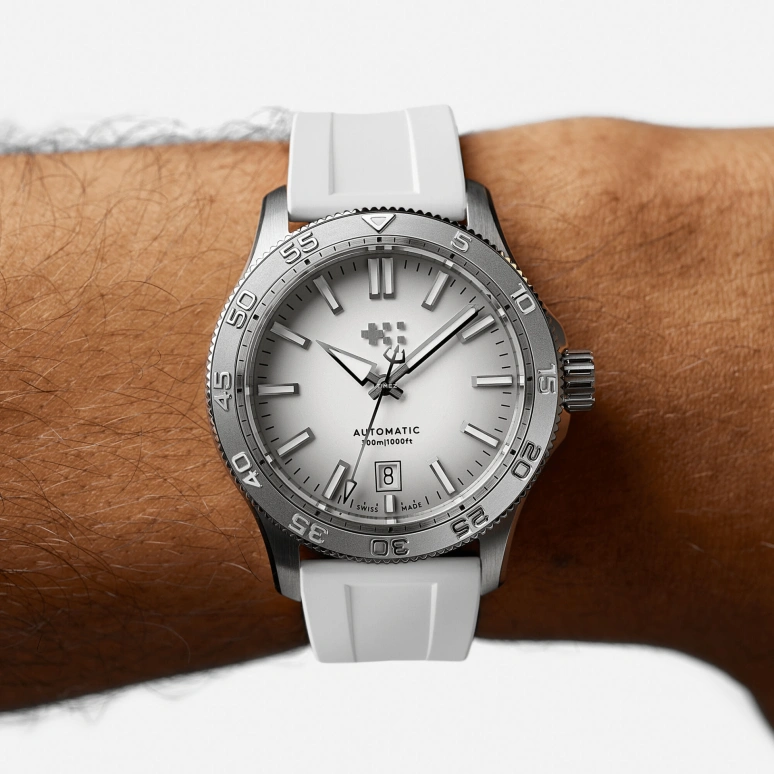 Christopher Ward,C60 40mm,40mm,Stainless Steel,Silver White,Automatic,Day,38hours,C60,C60-40ADA31S00W1-RW