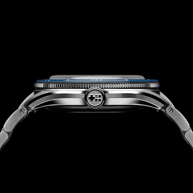 Christopher Ward,C65 41mm,41mm,Stainless Steel,Blue,Automatic,Day,38hours,C65,C65-41ADA2-S0BB0-B0