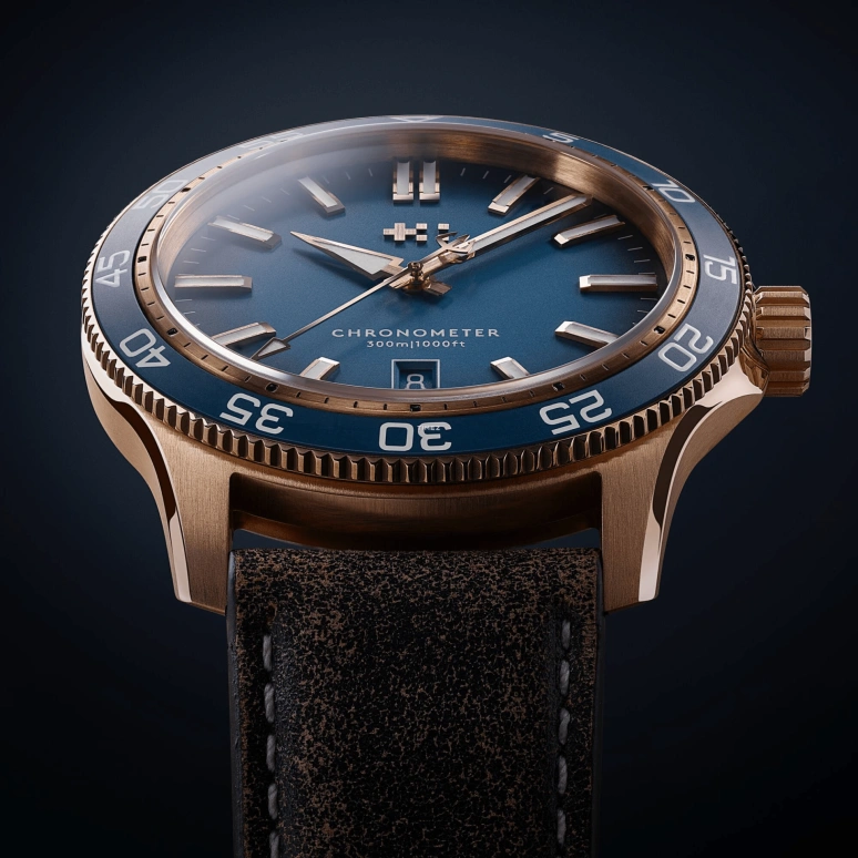 Christopher Ward,C60 42mm,42mm,Bronze,Blue,Automatic,Day,38hours,C60,C60-42ADC31B0BB0-VT