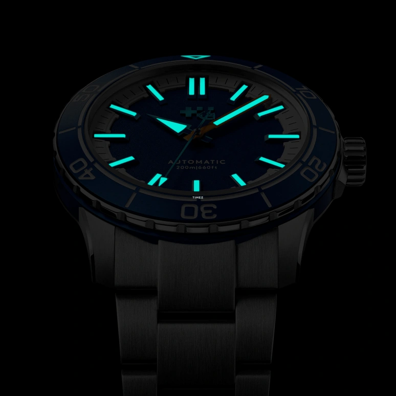 Christopher Ward,C60 41mm,41mm,Stainless Steel,Aluminium,Blue,Automatic,38hours,Sapphire,Crystal Glass,C60,C60-41A3H31S0BB0-B0