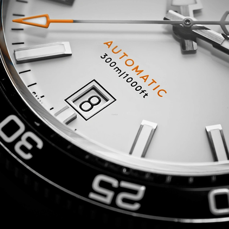 Christopher Ward,C60 40mm,40mm,Stainless Steel,White,Automatic,Day,38hours,C60,C60-40ADA31S0KW1-B0