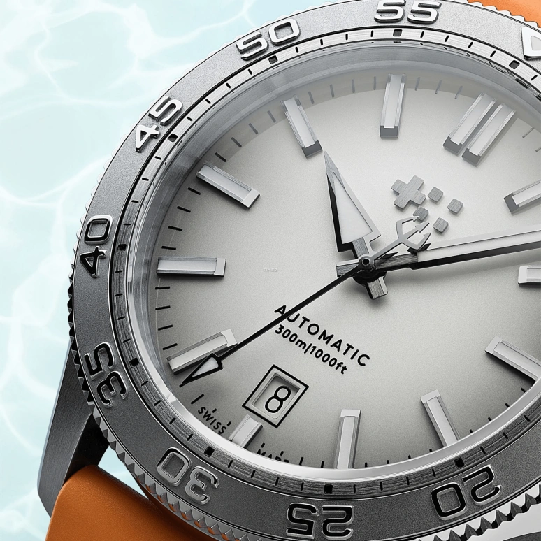 Christopher Ward,C60 40mm,40mm,Stainless Steel,Silver White,Automatic,Day,38hours,C60,C60-40ADA31S00W1-RK