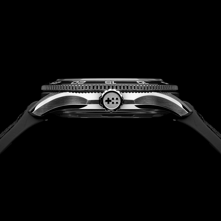 Christopher Ward,C60 38mm,38mm,Stainless Steel,Black,Automatic,Day,38hours,C60,C60-38ADA31S0KK0-HK