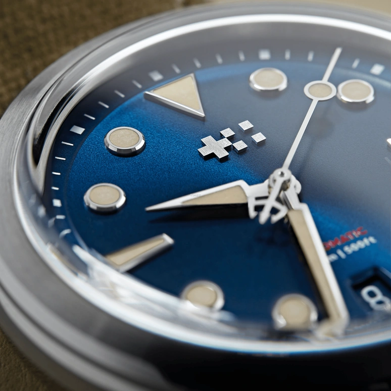 Christopher Ward,C65 38mm,38mm,Stainless Steel,Ocean Blue,Automatic,Day,38hours,C65,C65-38ADA3-S00B0-B0