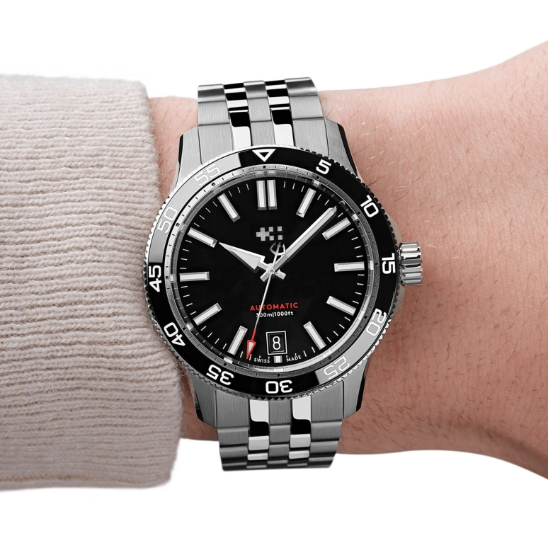 Christopher Ward,C60 38mm,38mm,Stainless Steel,Black,Automatic,Day,38hours,C60,C60-38ADA31S0KK1-B1
