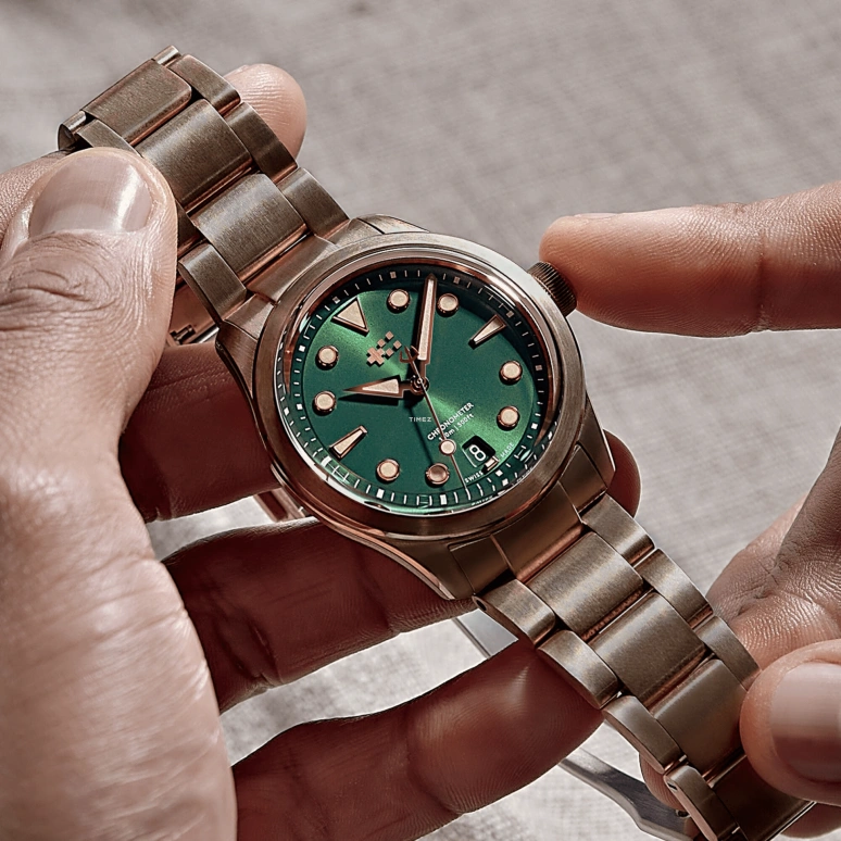 Christopher Ward,C65 38mm,38mm,Bronze,Green,Automatic,Day,38hours,C65,C65-38ADC3-BP0V0-B0