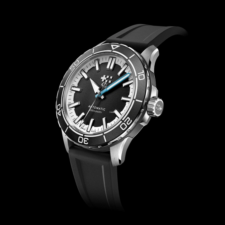 Christopher Ward,C60 44mm,44mm,Stainless Steel,Aluminium,Black,Automatic,38hours,Sapphire,Crystal Glass,C60,C60-44A3H31S0KK0-RK