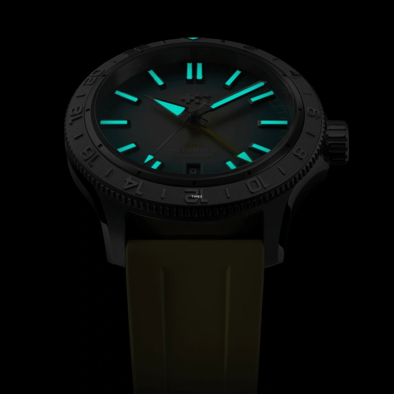 Christopher Ward,C60 40mm,40mm,Stainless Steel,Cyan,Gradient,Automatic,Day,Dule Time,GMT,C60,C60-40AGM31S00V0-B0