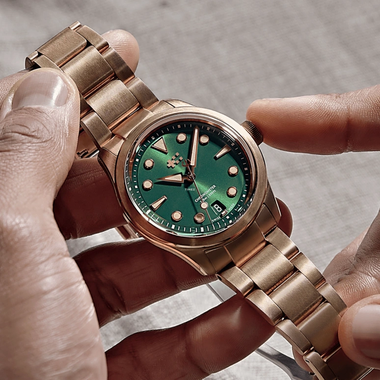 Christopher Ward,C65 38mm,38mm,Bronze,Green,Automatic,Day,38hours,C65,C65-38ADC3-B00V0-VT