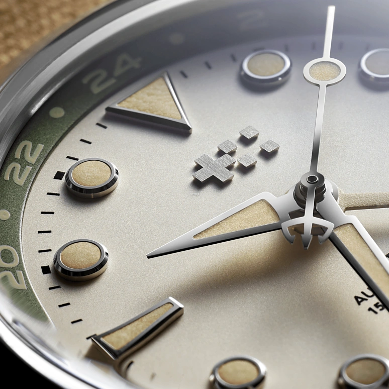 Christopher Ward,C65 38mm,38mm,Stainless Steel,Sand,Automatic,Day,Dule Time,GMT,C65,C65-38AGM3-S00E0-WC