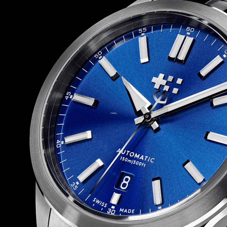 Christopher Ward,C63 39mm,39mm,Stainless Steel,Blue,Automatic,Day,38hours,C63,C63-39ADA3S00B10-B0
