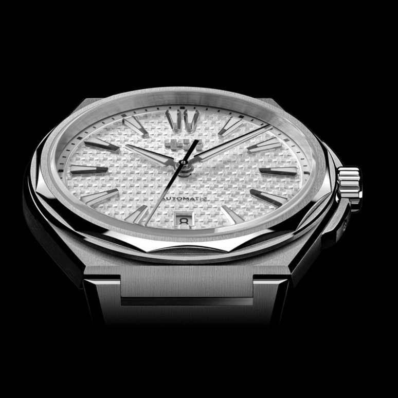 Christopher Ward,The Twelve 40mm,40mm,Stainless Steel,Silver White,Automatic,Day,38hours,C12,C12-40ADA1-S00W0-B0
