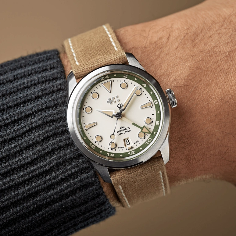 Christopher Ward,C65 38mm,38mm,Stainless Steel,Sand,Automatic,Day,Dule Time,GMT,C65,C65-38AGM3-S00E0-WC