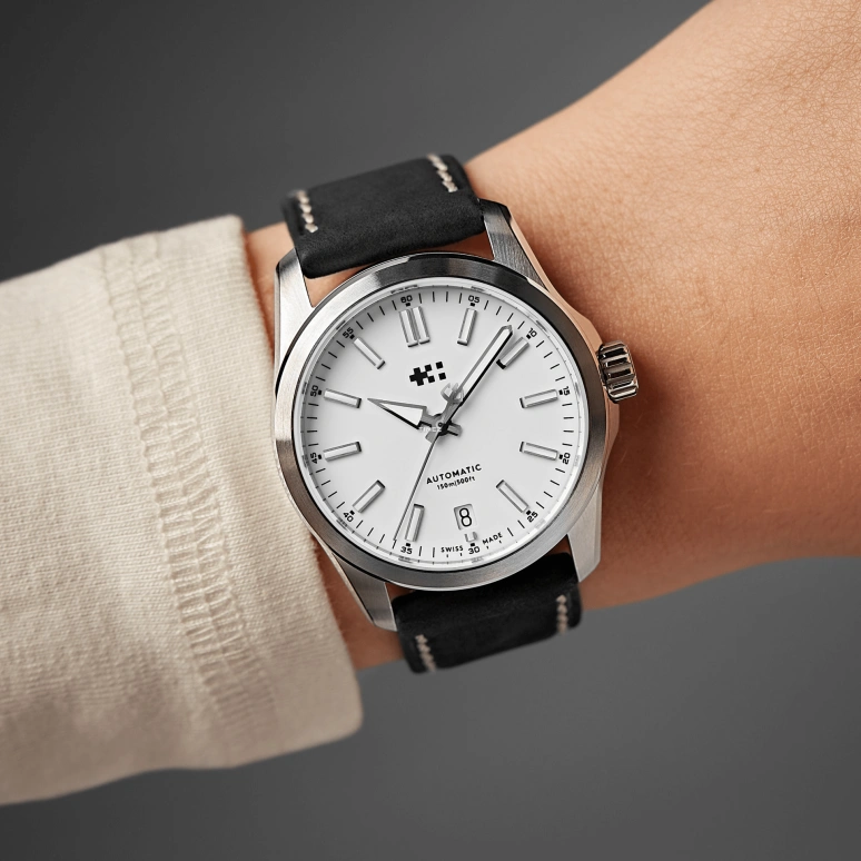 Christopher Ward,C63 36mm,36mm,Stainless Steel,White,Automatic,Day,38hours,C63,C63-36ADA3-S00W1-VK