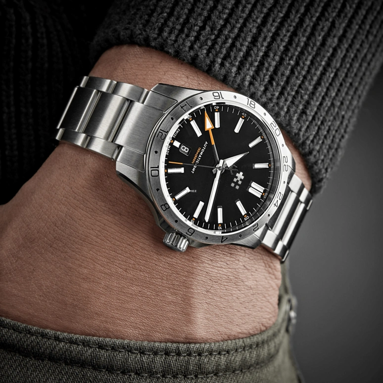 Christopher Ward,C63 39mm,39mm,Stainless Steel,Black,Automatic,Day,Dule Time,C63,C63-39AGM3-S00K2-B0