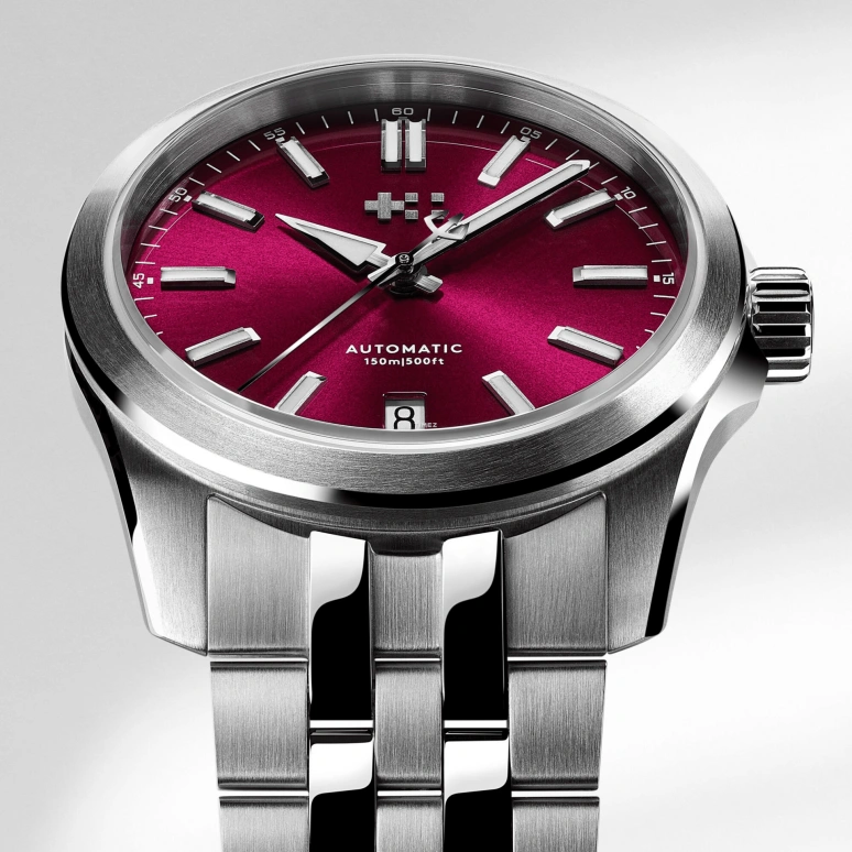 Christopher Ward,C63 36mm,36mm,Stainless Steel,Red,Automatic,Day,38hours,C63,C63-36ADA3-S00R3-VC