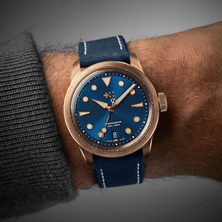 Christopher Ward,C65 38mm,38mm,Bronze,Ocean Blue,Automatic,Day,38hours,C65,C65-38ADC3-B00B0-WB