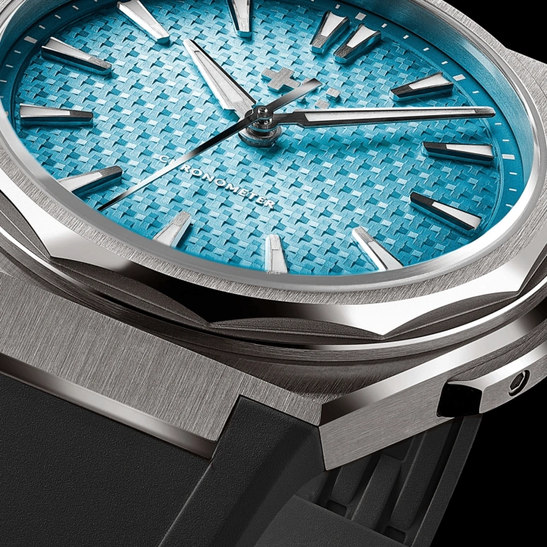 Christopher Ward,The Twelve 36mm,36mm,Titanium,Blue,Automatic,38hours,Sapphire,Crystal Glass,C12,C12-36AHC1-T00B0-RK