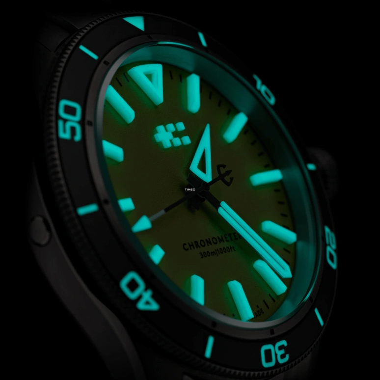 Christopher Ward,C60 41mm,41mm,Titanium,Ceramic,Yellow,Automatic,56hours,Sapphire,Crystal Glass,C60,C60-41C3H31T0KY0-RKW
