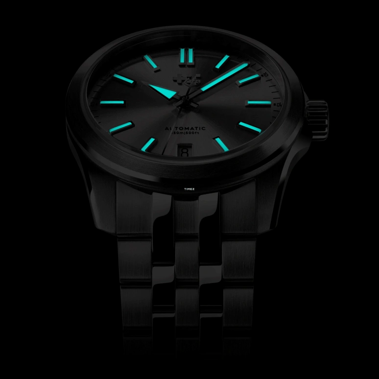Christopher Ward,C63 36mm,36mm,Stainless Steel,Pink Red,Automatic,Day,38hours,C63,C63-36ADA3-S00F0-B0