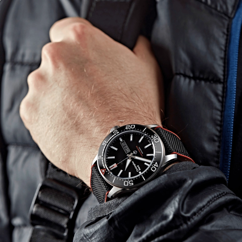 Christopher Ward,C60 42mm,42mm,Titanium,Black,Automatic,Date,Day,C60,C60-42ADD3-T0KK0-HR