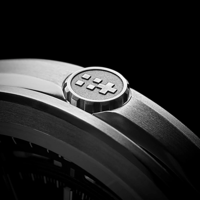 Christopher Ward,C63 40mm,40mm,Titanium,Black,Automatic,Day,38hours,C63,C63-40ADA3-T00K1-B0