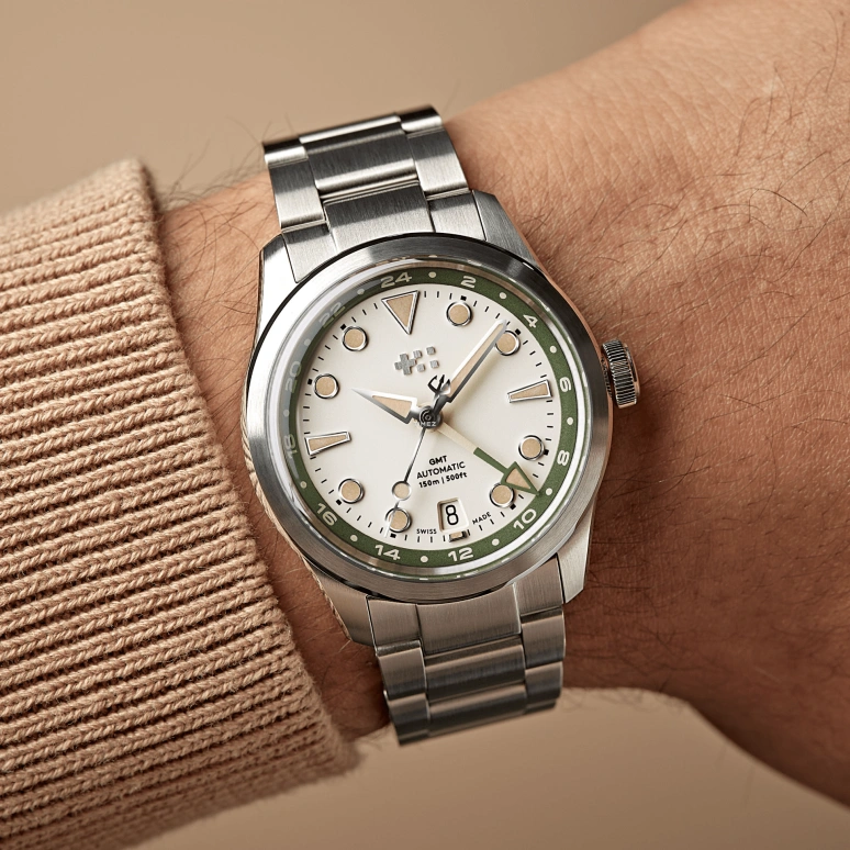 Christopher Ward,C65 38mm,38mm,Stainless Steel,Sand,Automatic,Day,Dule Time,GMT,C65,C65-38AGM3-S00E0-B0