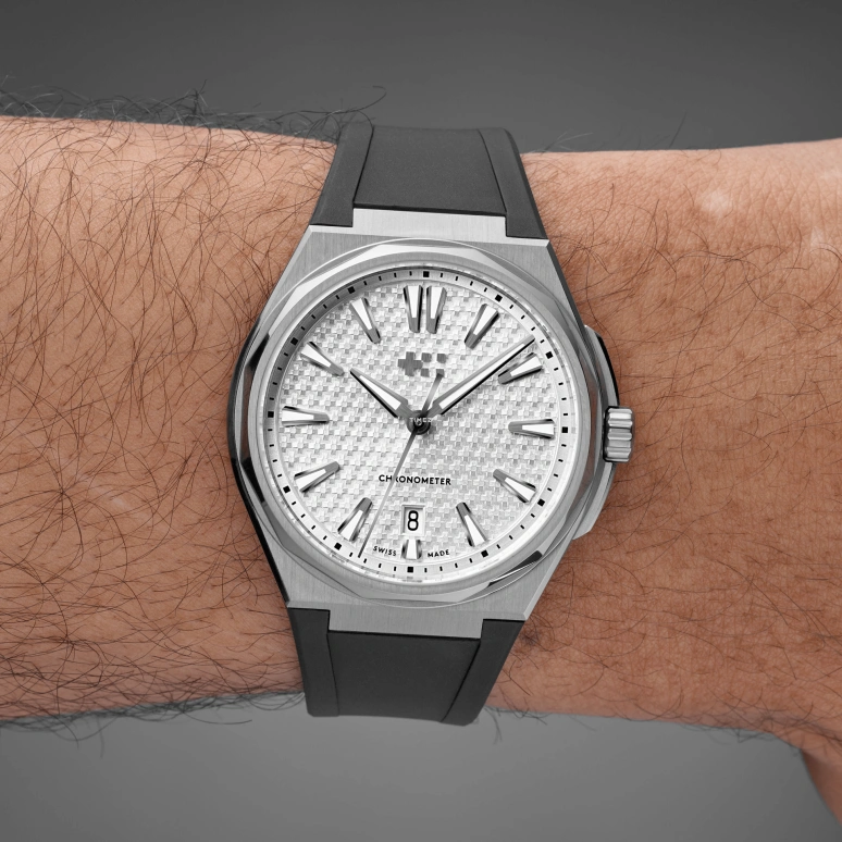 Christopher Ward,The Twelve 40mm,40mm,Titanium,White,Automatic,Day,56hours,C12,C12-40ADC2-T00W0-RK