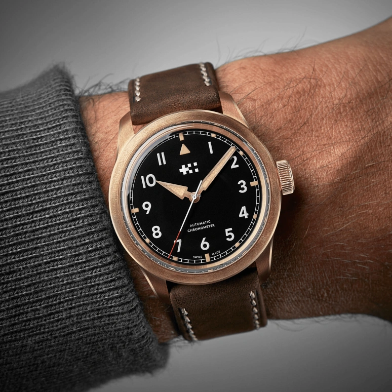 Christopher Ward,C65 38mm,38mm,Bronze,Black,Automatic,38hours,Sapphire,Crystal Glass,C65,C65-38A3H3-B00K0-VT