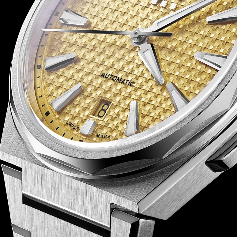 Christopher Ward,The Twelve 40mm,40mm,Stainless Steel,Yellow,Automatic,Day,38hours,C12,C12-40ADA1-S00A0-B0