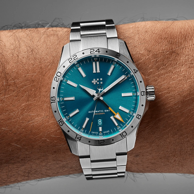Christopher Ward,C63 39mm,39mm,Stainless Steel,Blue,Automatic,Day,Dule Time,C63,C63-39AGM3-S00B4-B0