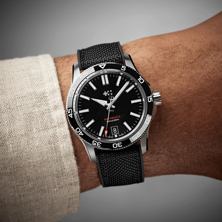 Christopher Ward,C60 38mm,38mm,Stainless Steel,Black,Automatic,Day,38hours,C60,C60-38ADA31S0KK1-HK